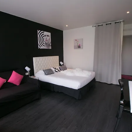 Hotel Bobo's 4*