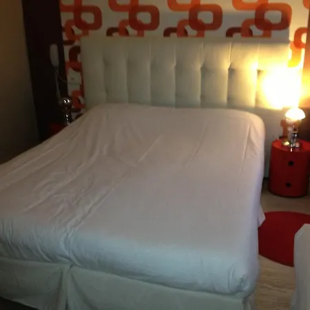 Hotel Bobo's 4*