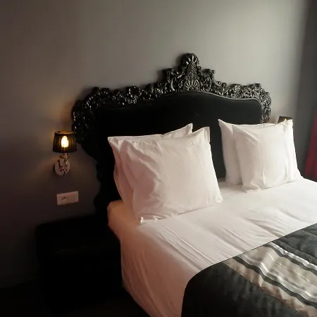 Bobo's 4* Paris
